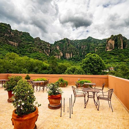 La Piramide Del Tepozteco 호텔 테포츨란 외부 사진