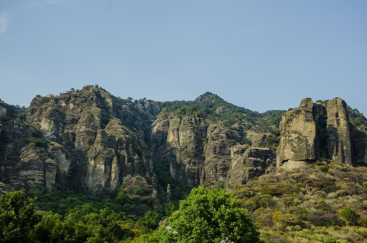 La Piramide Del Tepozteco 호텔 테포츨란 외부 사진